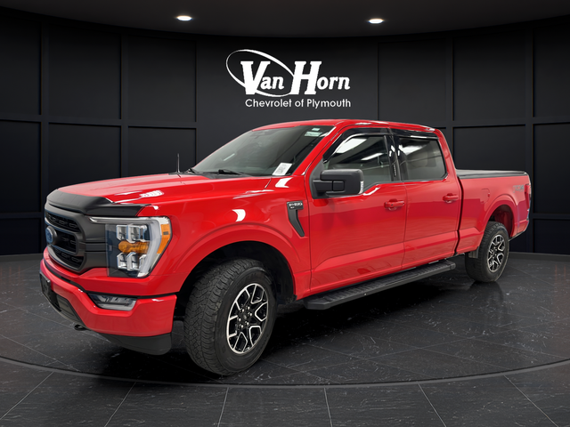 Used 2022 Race Red Ford XLT image 3