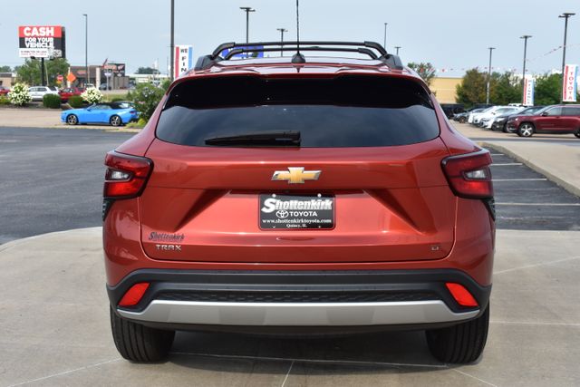 2024 Chevrolet Trax LT - Photo 6