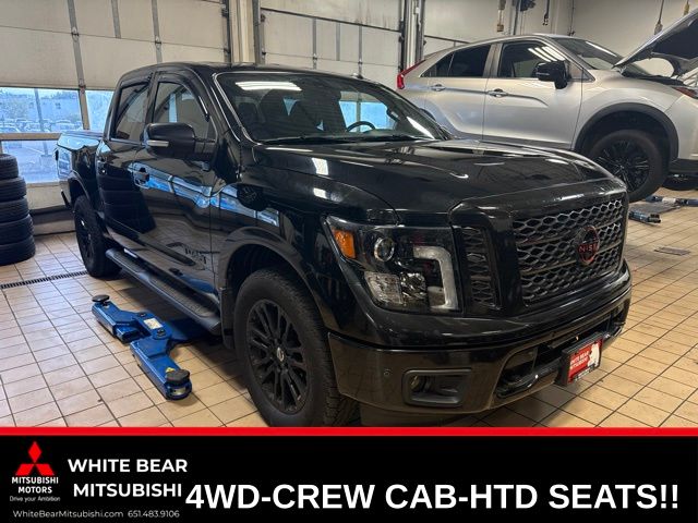 2019 Nissan Titan SV Crew Cab 4WD