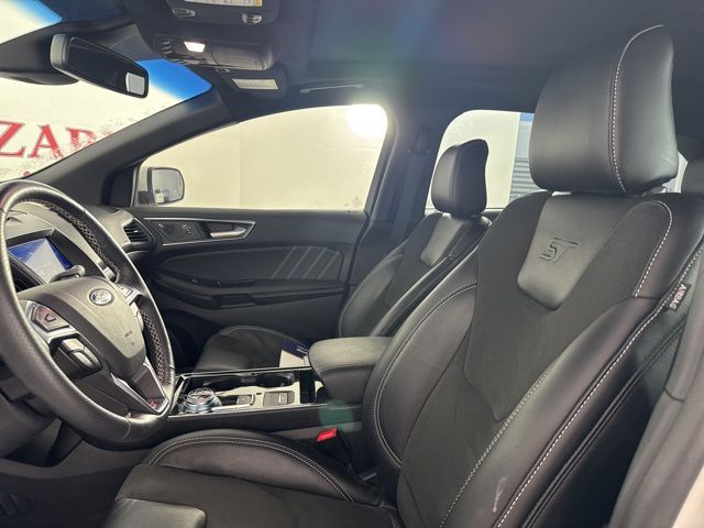 2020 Star White Metallic Tri-Coat Ford Edge ST AWD SUV