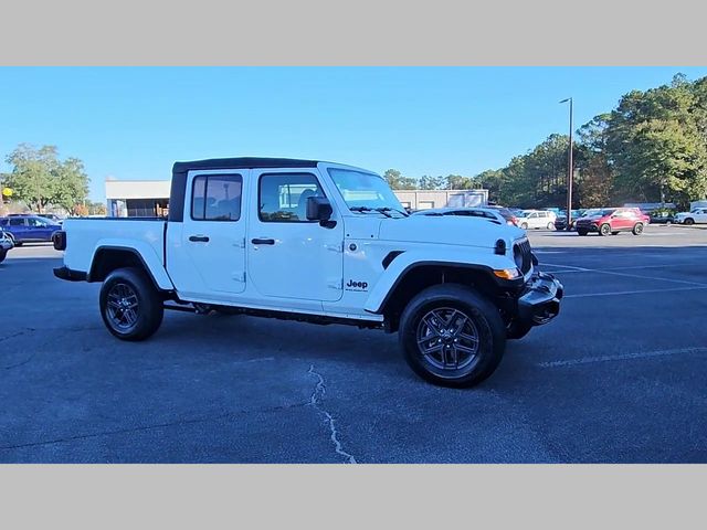 2026 Jeep Gladiator Sport S 4x4