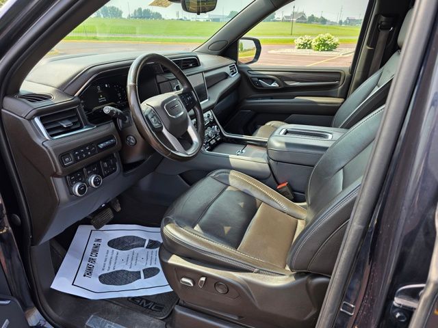2022 GMC Yukon XL 4WD Denali