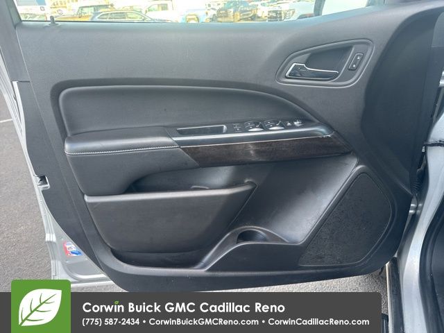 2016 GMC Canyon SLE1 3