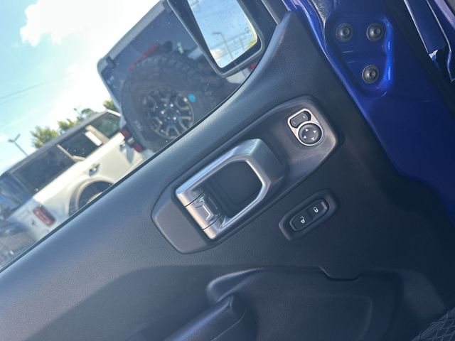 Used 2020 Blue Jeep Unlimited Sport S image 14