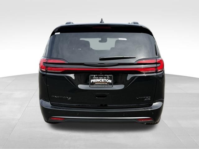 2026 Chrysler Pacifica