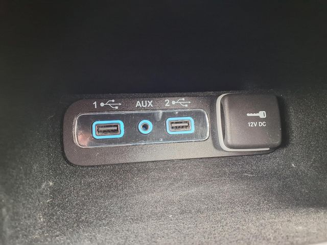 Used 2020 Black Jeep  image 17