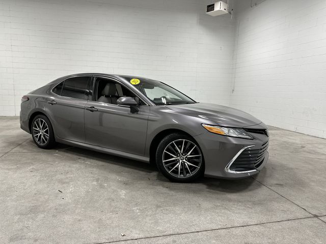 Predawn Gray Mica 2023 Toyota Camry Sedan Front-Wheel Drive 8-Speed Automatic