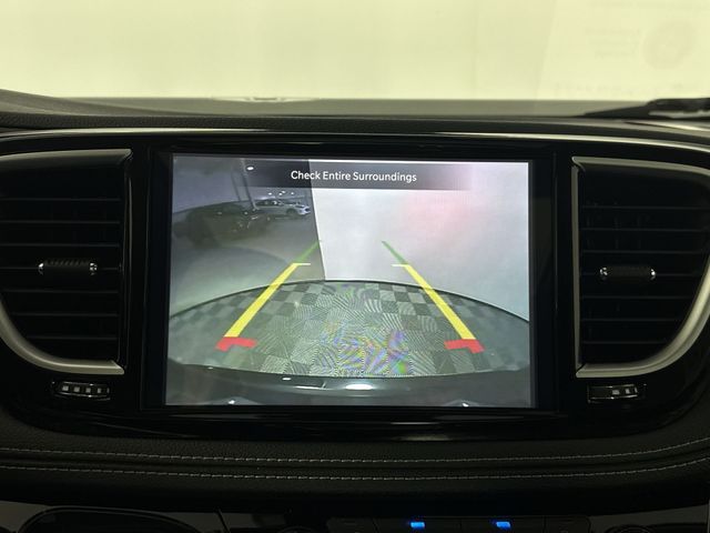 Used 2023 Chrysler Pacifica For Sale in Indianapolis, IN