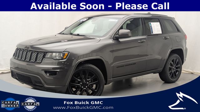 Gray (Granite Crystal Metallic Clearcoat) 2019 Jeep Grand Cherokee Altitude 4WD SUV / Crossover Four-Wheel Drive 8-Speed Automatic