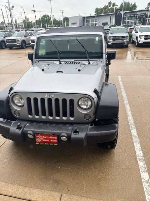 Used 2017 Silver Jeep Unlimited Sport image 2