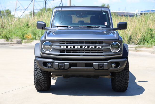 2022 Ford Bronco Black Diamond Gray at Ultimate Motorsports