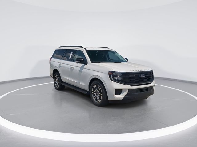 New 2026 Star White Metallic Tri-Coat Ford Active image 2