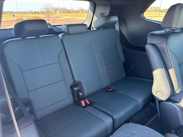 2026 GMC Acadia AT4 AWD