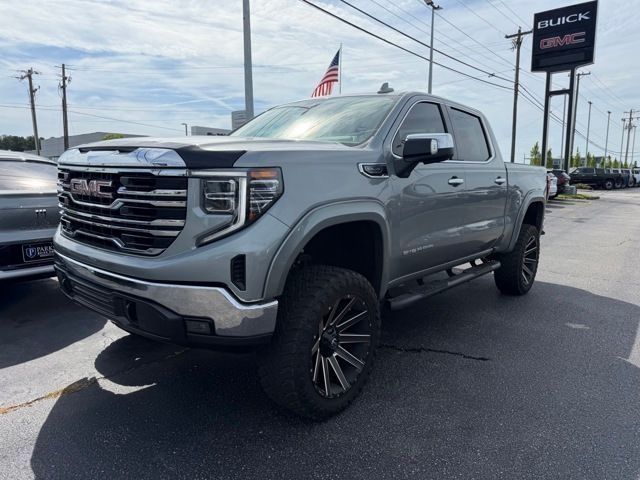 Sterling Metallic 2025 GMC Sierra 1500 SLT Crew Cab 4WD Pickup Truck Four-Wheel Drive Automatic