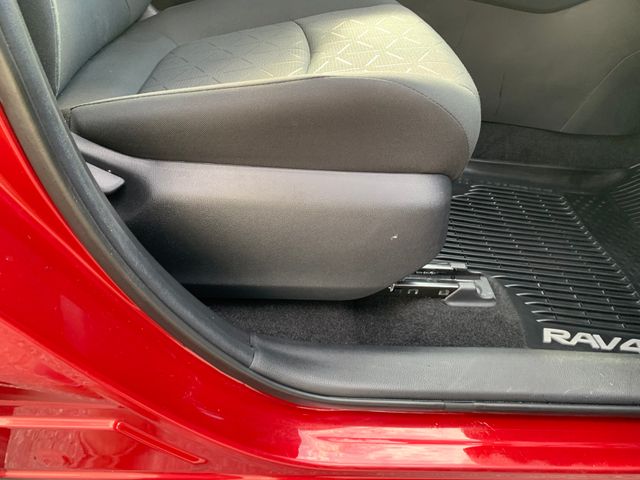 Used 2021 Toyota RAV4 SUV