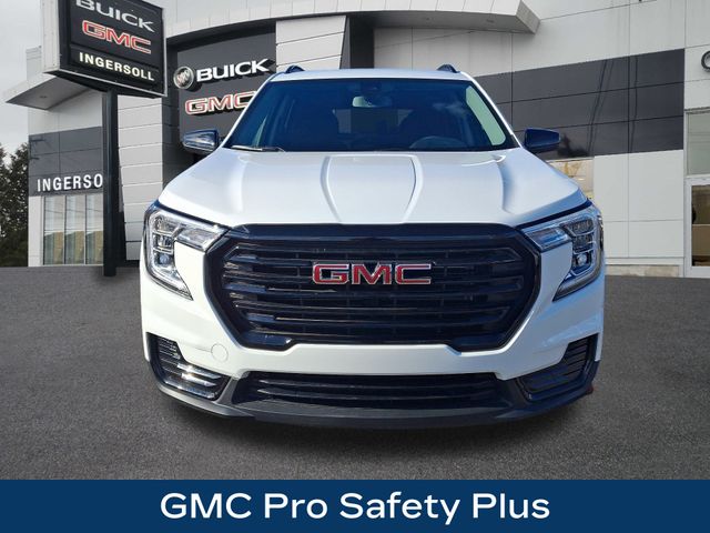 2024 GMC Terrain SLE 3