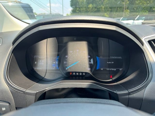 Used 2024 Gray Ford SEL image 30