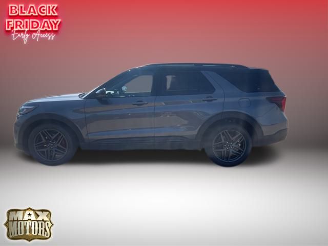 2025 Ford Explorer ST 4