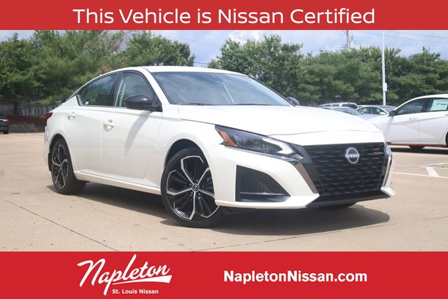 Pearl White Tricoat 2025 Nissan Altima Sedan Front-Wheel Drive Continuously Variable Transmission