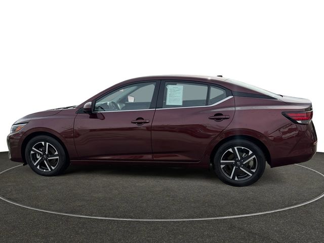 Used 2025 Red Nissan SV image 2