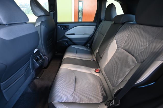 New 2026 White Subaru Premium image 8