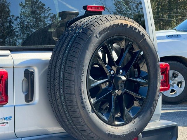 Used 2024 Jeep Wrangler SUV