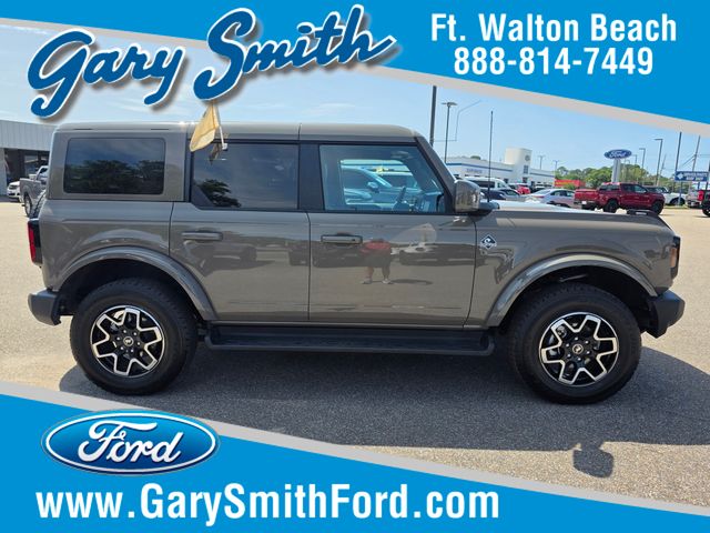 2025 Ford Bronco Outer Banks 4x4's photo