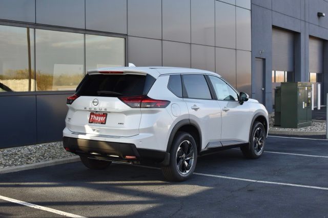 New 2026 Nissan 2026.5 Rogue 1.5L VC-Turbo SV