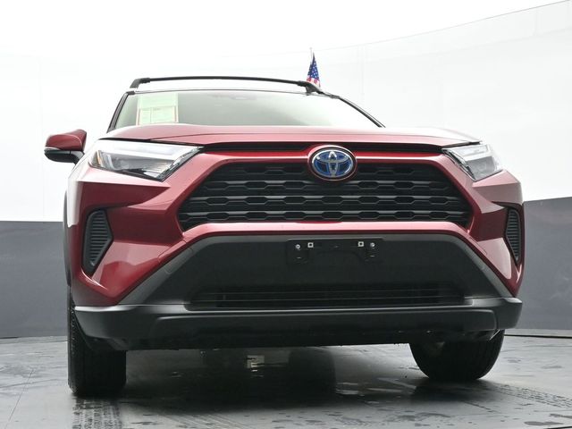 2024 Toyota RAV4 Hybrid XLE 42