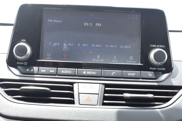 Used 2024 Nissan Altima Sedan