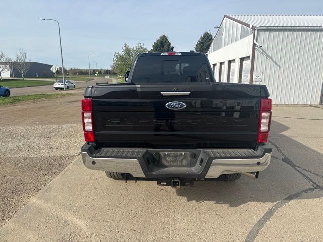 2022 Black Metallic Ford Super Duty F-250 SRW XLT 4X4 Truck