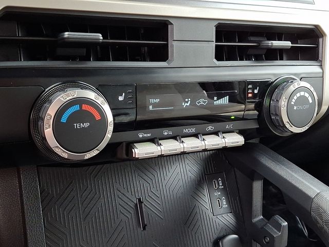 Used 2025 Toyota Tacoma Truck