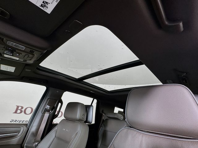2024 White Frost Tricoat GMC Yukon Denali 4X4 SUV