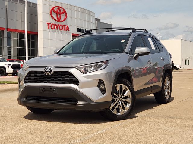 Silver Sky Metallic 2019 Toyota RAV4 XLE Premium FWD SUV / Crossover Front-Wheel Drive 8-Speed Automatic