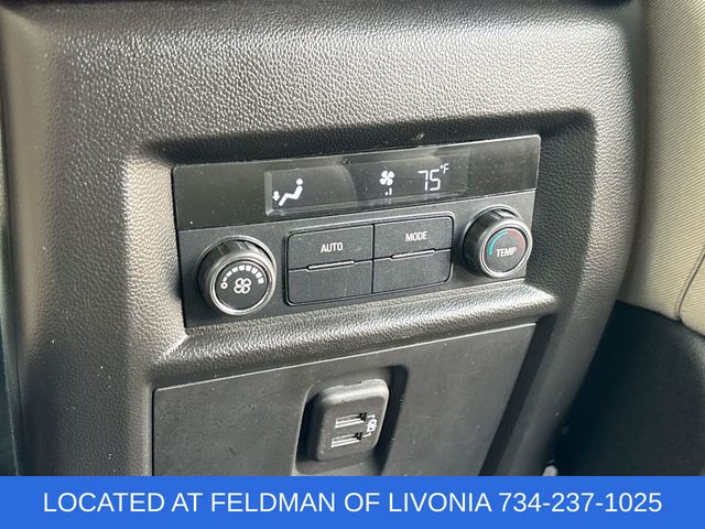 Used 2022 Chevrolet Traverse For Sale in Livonia, MI