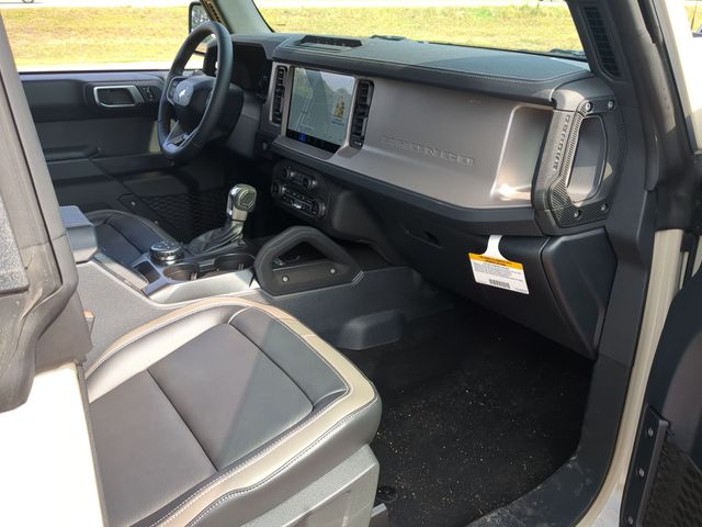 New 2025 Desert Sand Ford Outer Banks® image 40