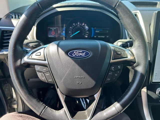 Used 2024 Silver Ford SEL image 22
