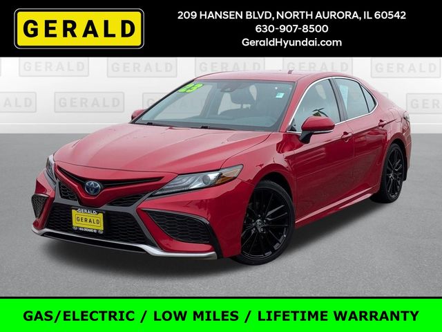 Supersonic Red/Midnight Black Metallic 2023 Toyota Camry Hybrid XSE FWD Sedan Front-Wheel Drive Continuously Variable Transmission