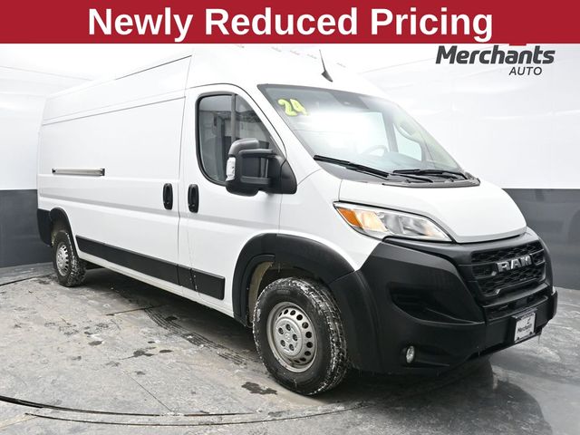 Bright White Clearcoat 2024 RAM ProMaster Van 9-Speed Automatic