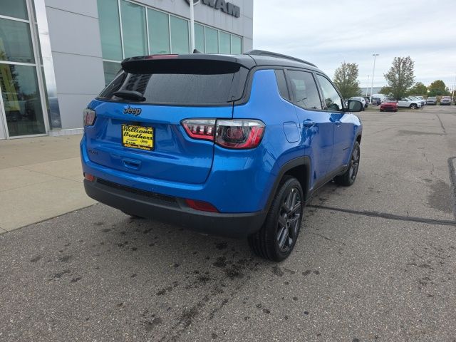 2026 Jeep Compass Limited - Hydro Blue Pearlcoat exterior view 5
