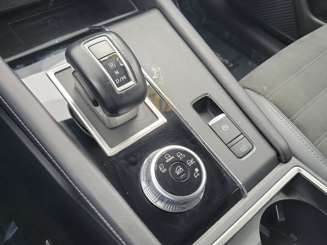 2024 Mitsubishi Outlander SE - Photo 32