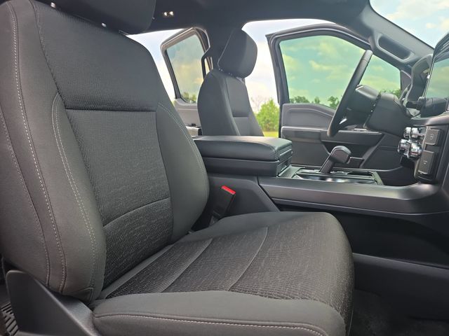 Used 2024 Agate Black Metallic Ford XLT image 11