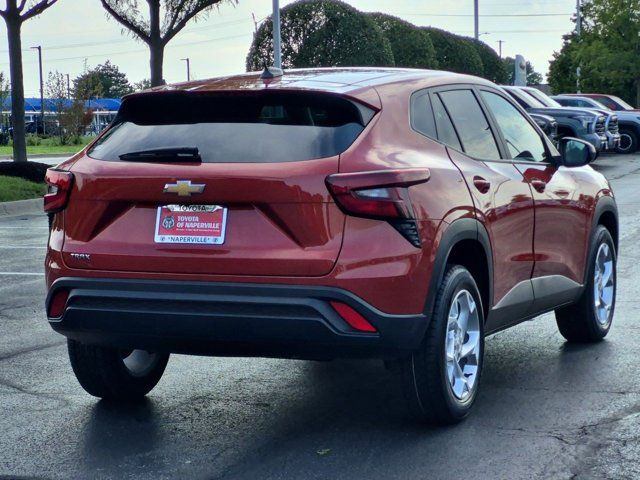 Used 2024 Chevrolet Trax SUV