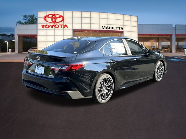 2025 Toyota Camry SE 26