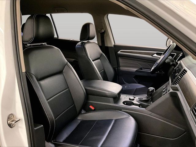2021 Volkswagen Atlas 3.6L V6 SE w/Technology White at Subaru and VW of Moon Township