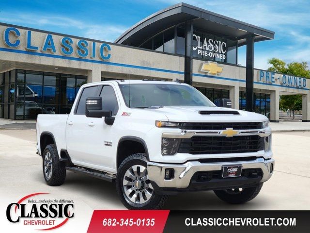 2024 Chevrolet Silverado 2500HD LT Crew Cab 4WD