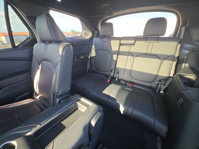 Used 2025 Honda Pilot SUV