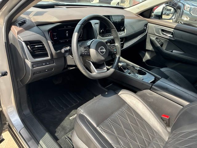 2022 Nissan Rogue Platinum Silver at Ross Downing Buick GMC