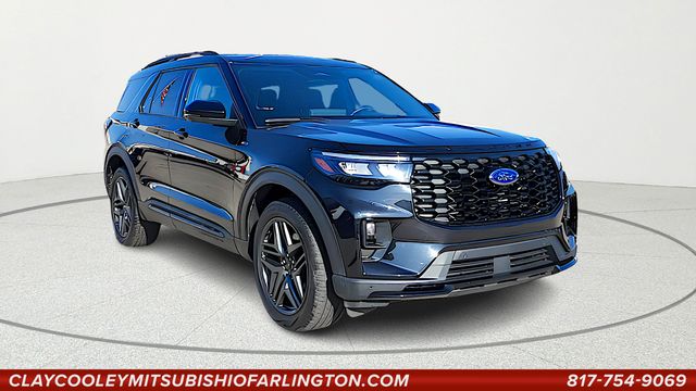 2025 Ford Explorer ST-Line AWD