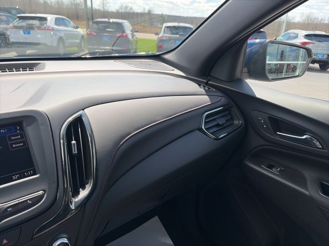 2022 Chevrolet Equinox RS Blue at Grove City Ford